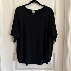 Cupio black tee